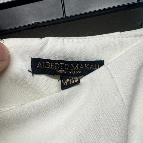 Alberto Makali Elegant White Pencil Skirt - Picture 3 of 3